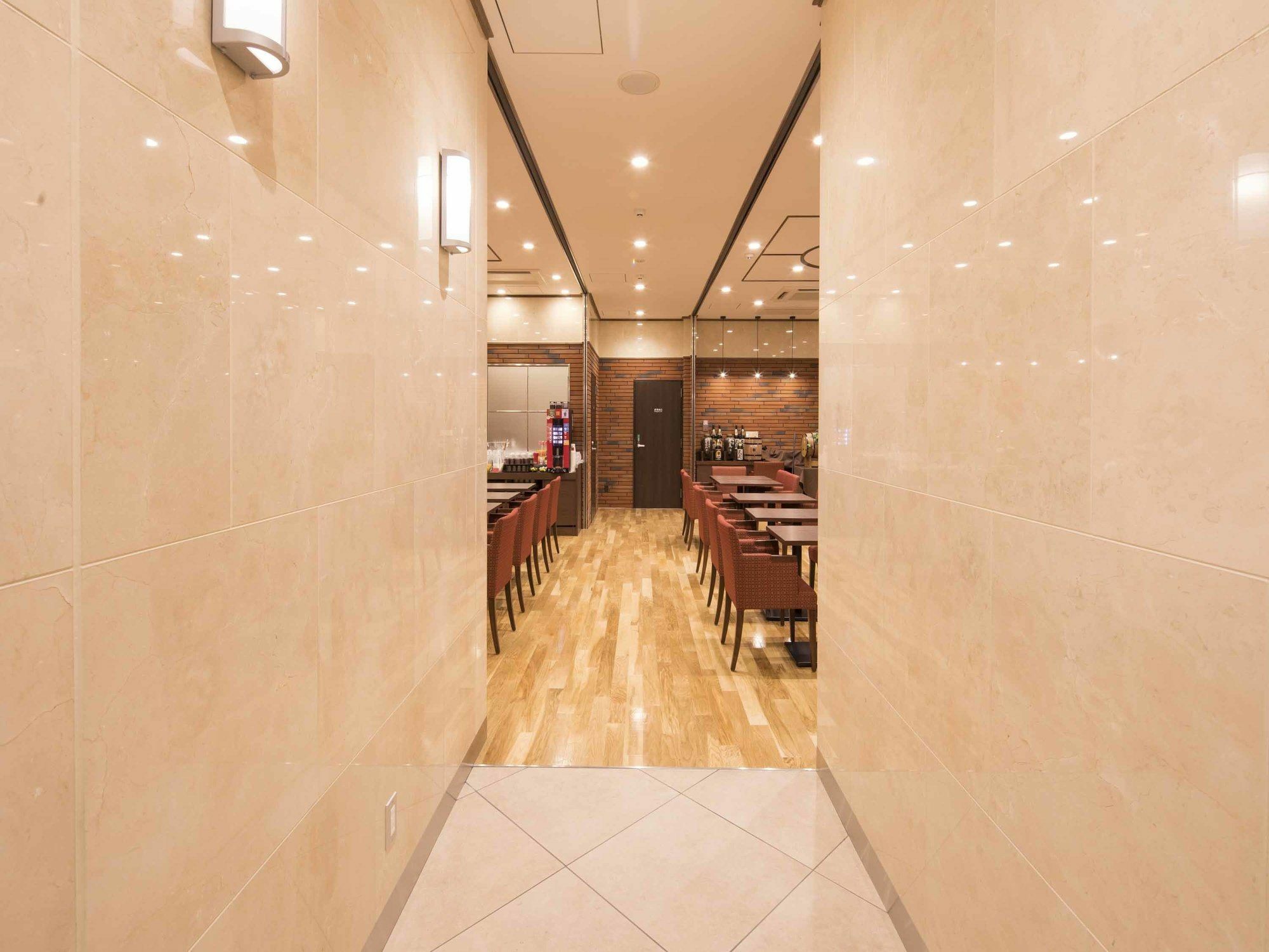 Hotel Wbf Shinsaibashi Osaca Exterior foto